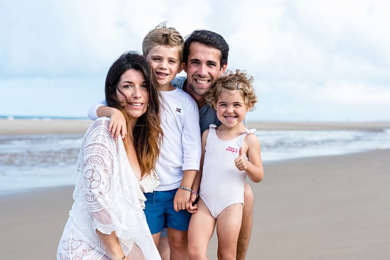 Lire la suite à propos de l’article Une séance photo de famille au bord de l’eau