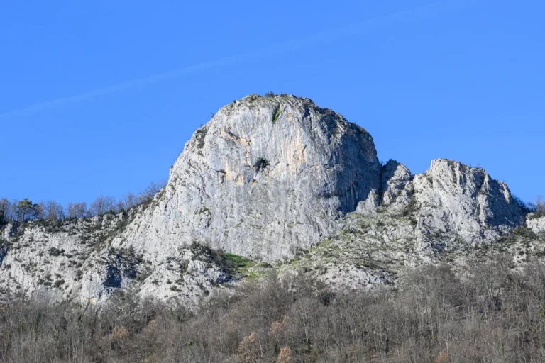 Lire la suite à propos de l’article Rando-Découverte : La Roche Ronde